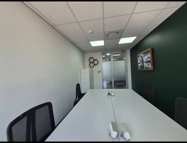 23M² OFFICE TO LET IN ROSEBANK